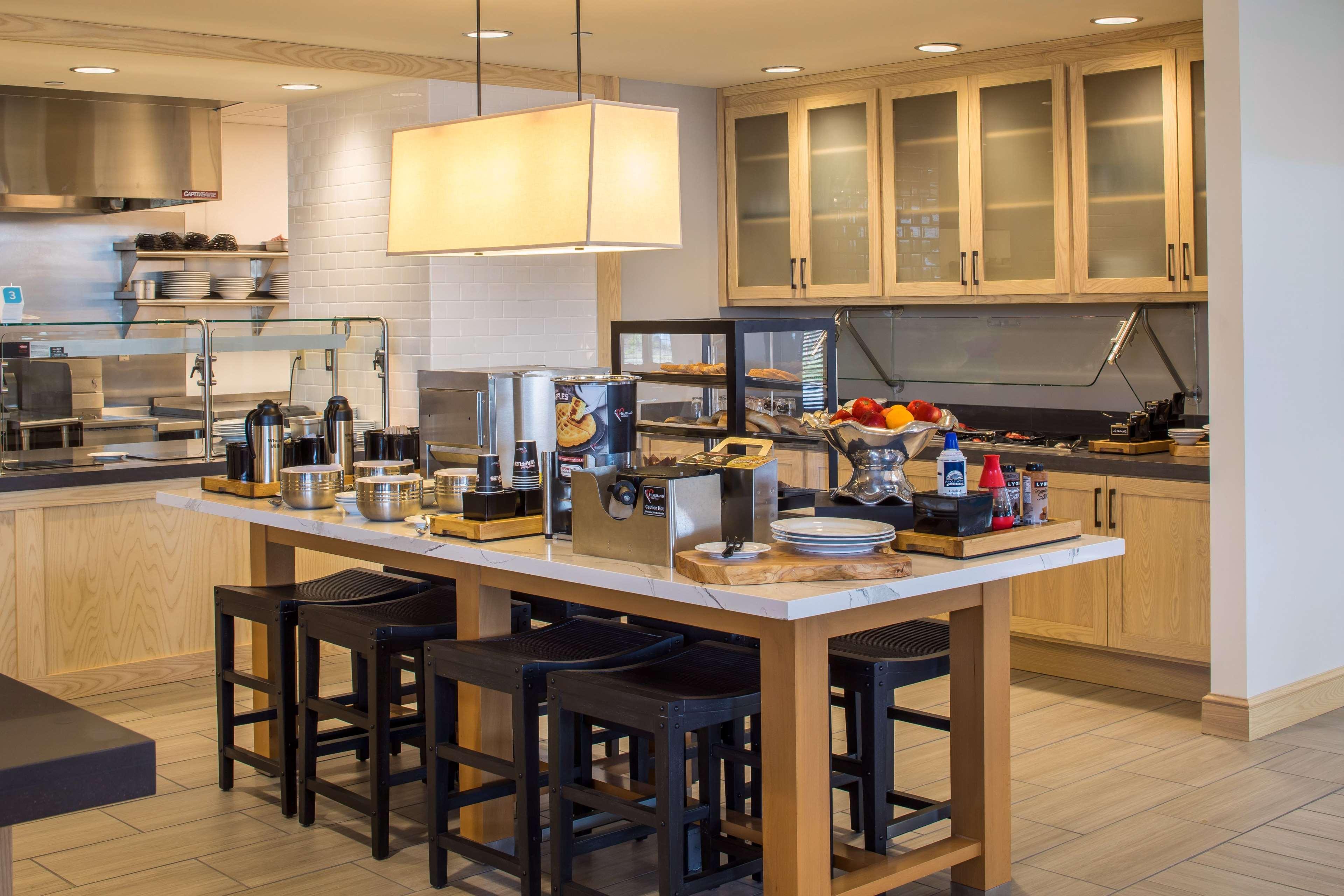 Hilton Garden Inn Pittsburgh Airport Moon Township Esterno foto