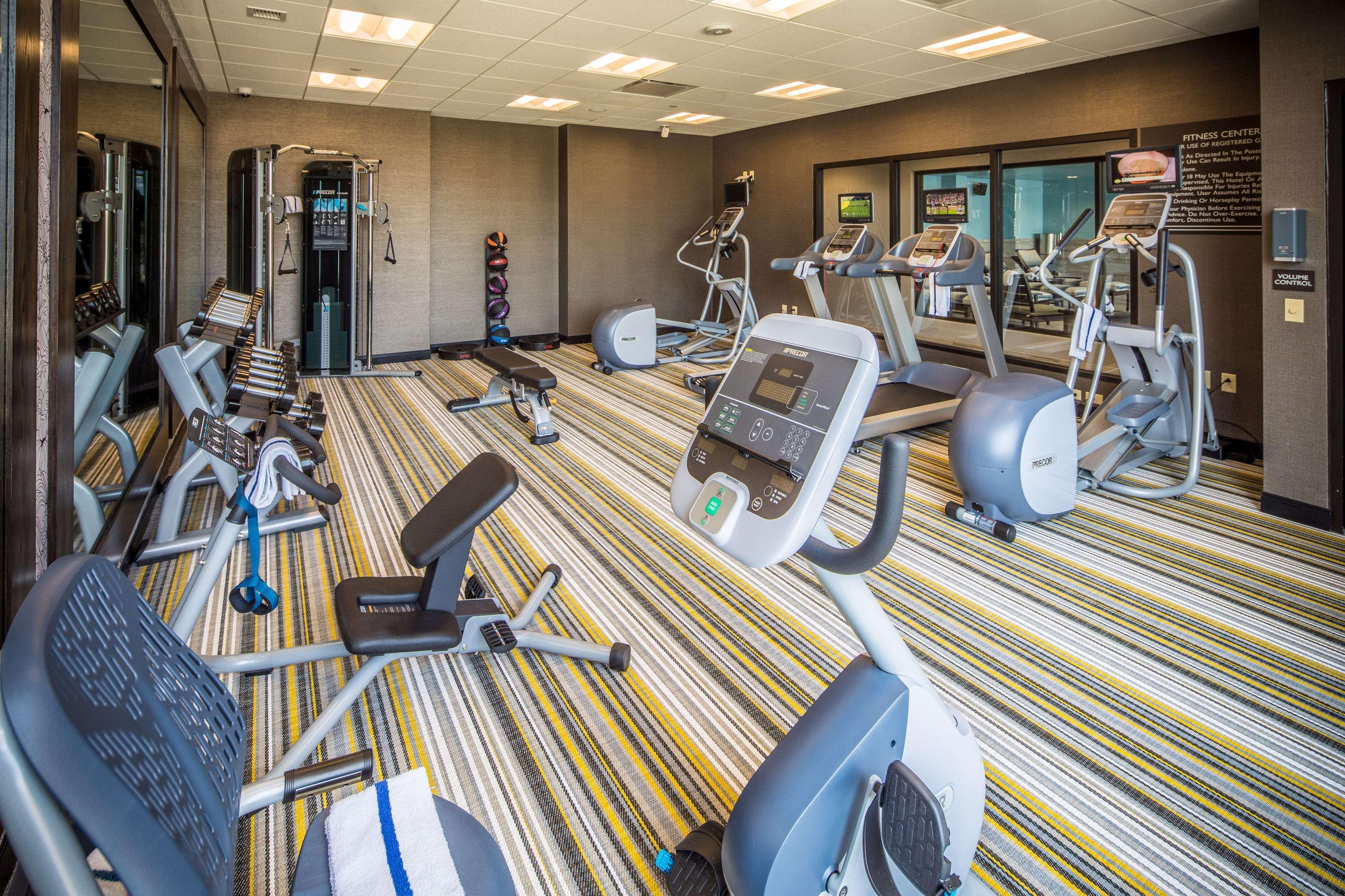 Hilton Garden Inn Pittsburgh Airport Moon Township Esterno foto