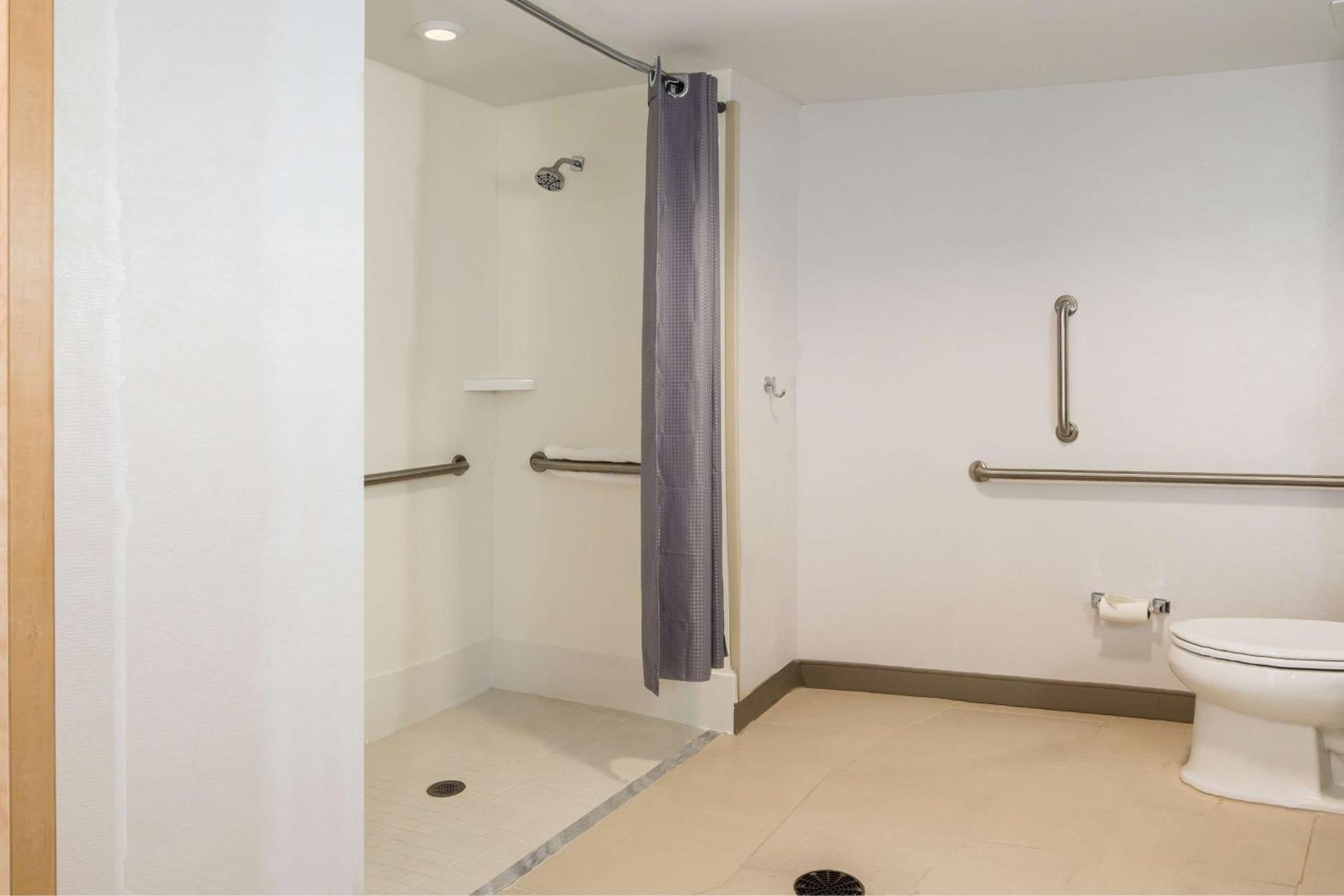 Hilton Garden Inn Pittsburgh Airport Moon Township Esterno foto